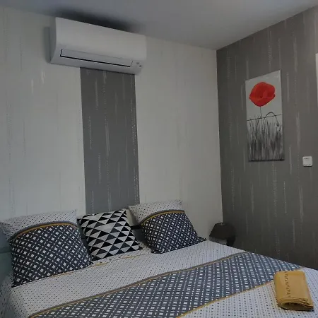 Appartement A la bonne étape à Sassenay Extérieur photo